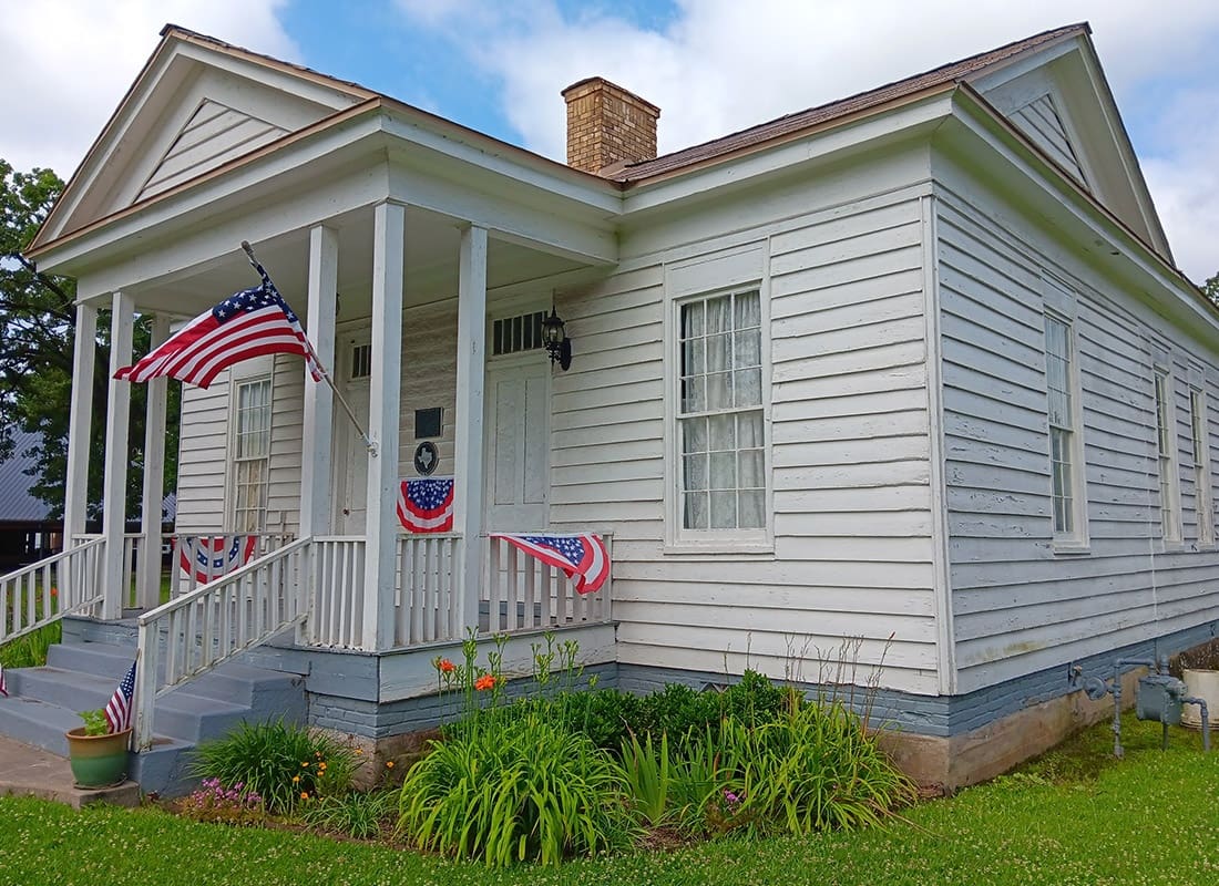 Quitman, TX - Exterior View of Their Office